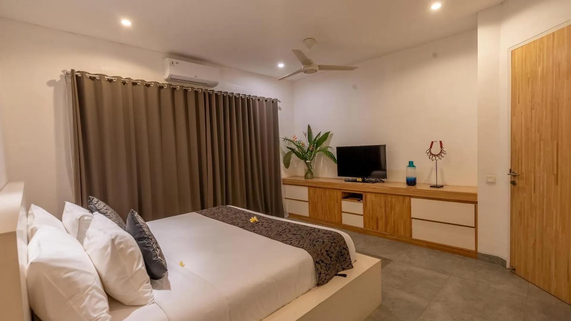 Villa Becca Seminyak By Best Deals Asia Hospitality