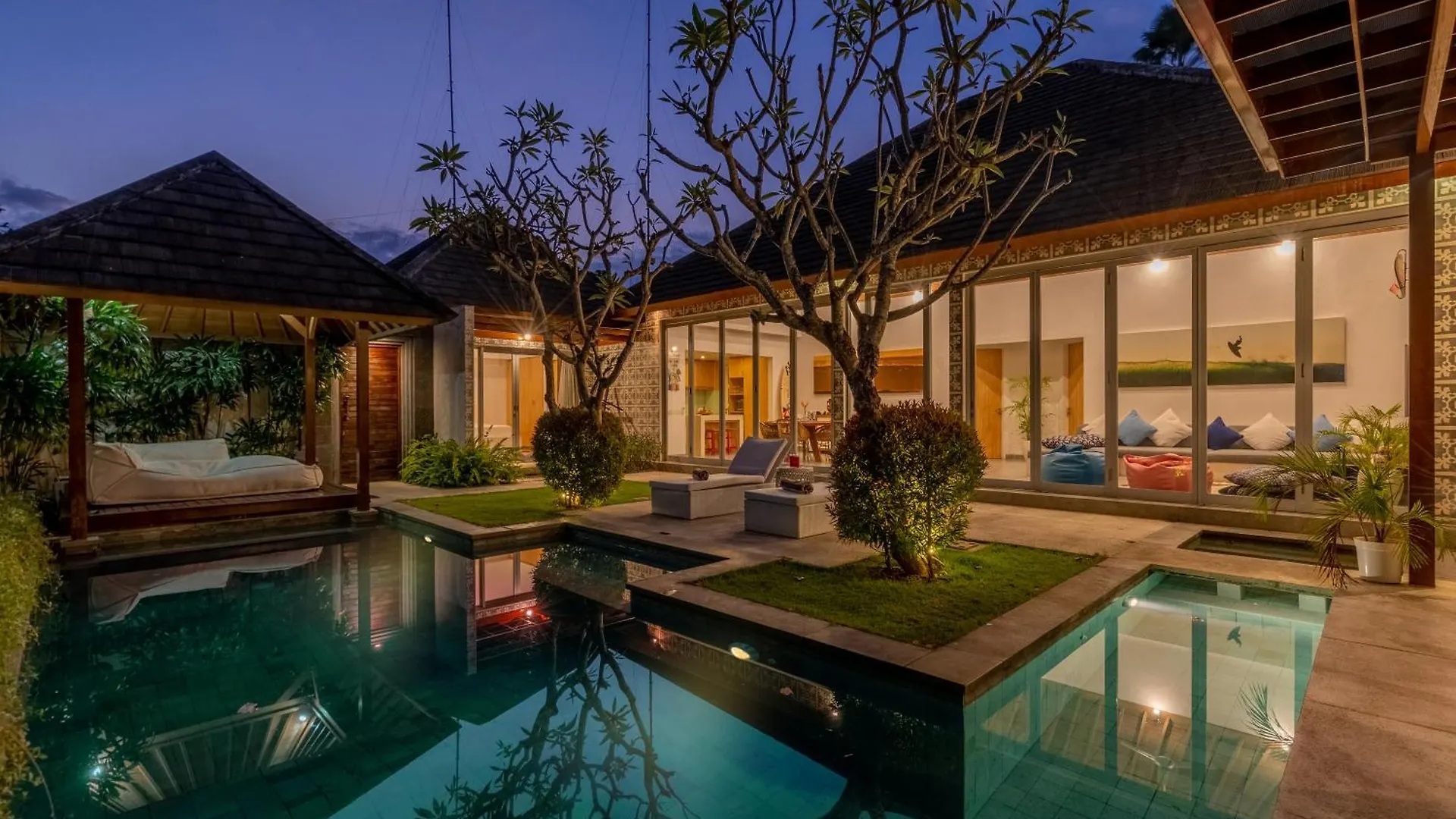 Villa Becca Seminyak By Best Deals Asia Hospitality 0*, Σεμινιάκ